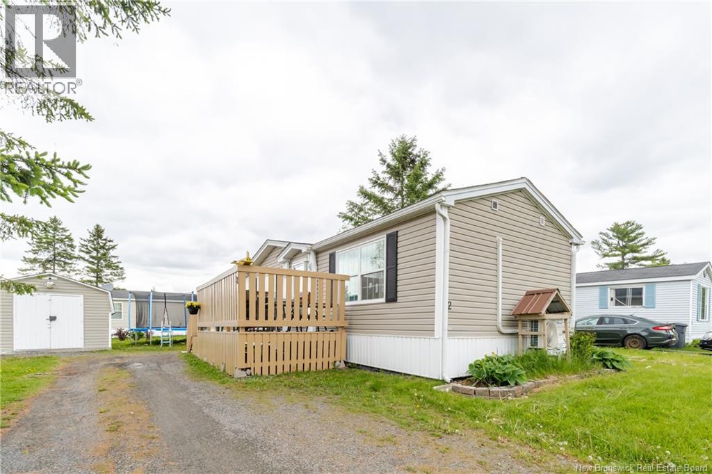 2 Wood Avenue Property Photo 1