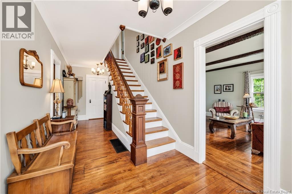 537 Trafalgar Road Property Photo 3