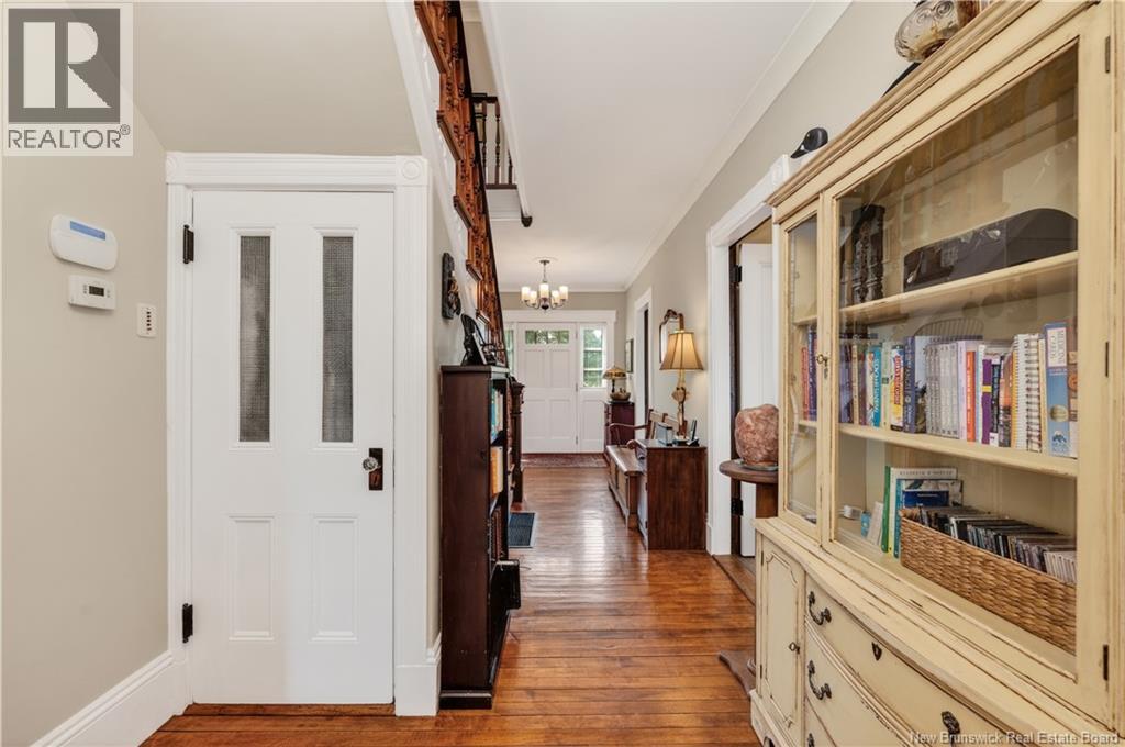 537 Trafalgar Road Property Photo 14