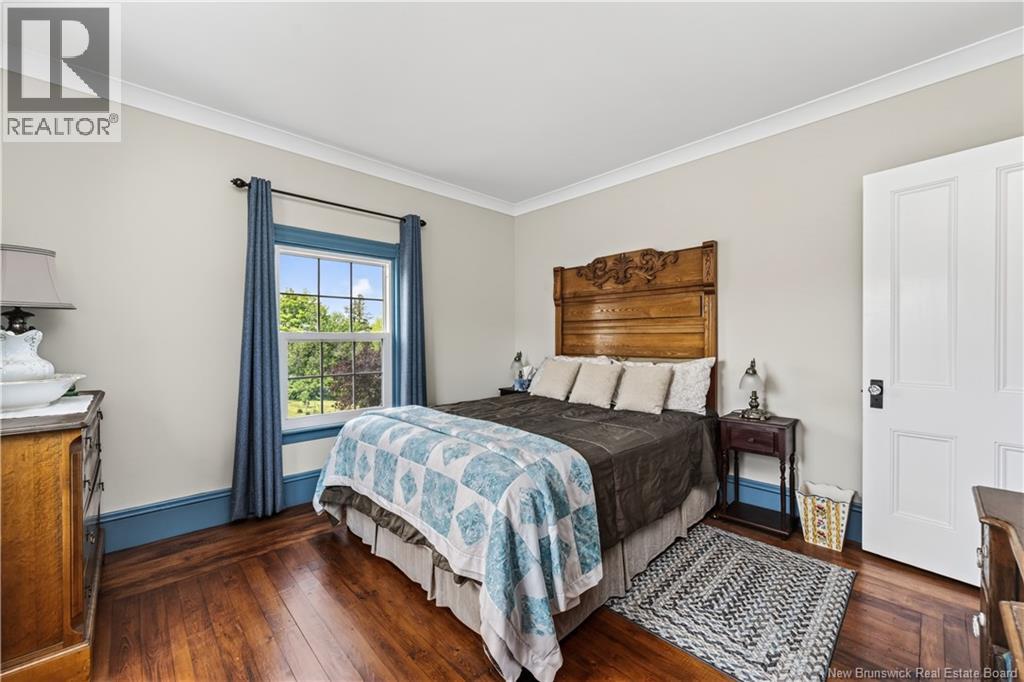537 Trafalgar Road Property Photo 35