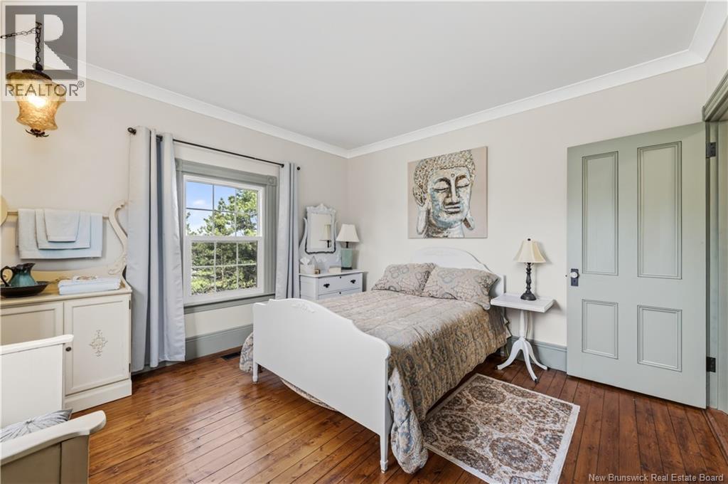 537 Trafalgar Road Property Photo 37