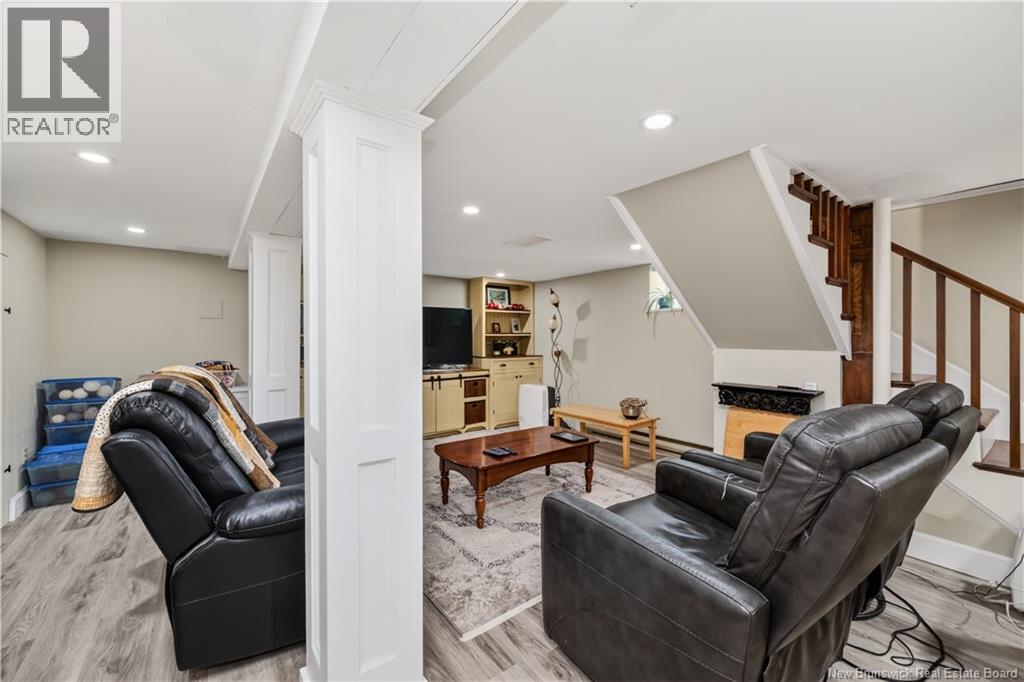 537 Trafalgar Road Property Photo 42