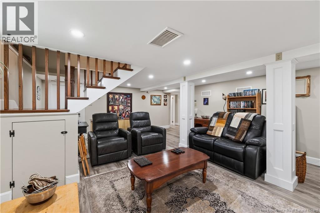 537 Trafalgar Road Property Photo 43