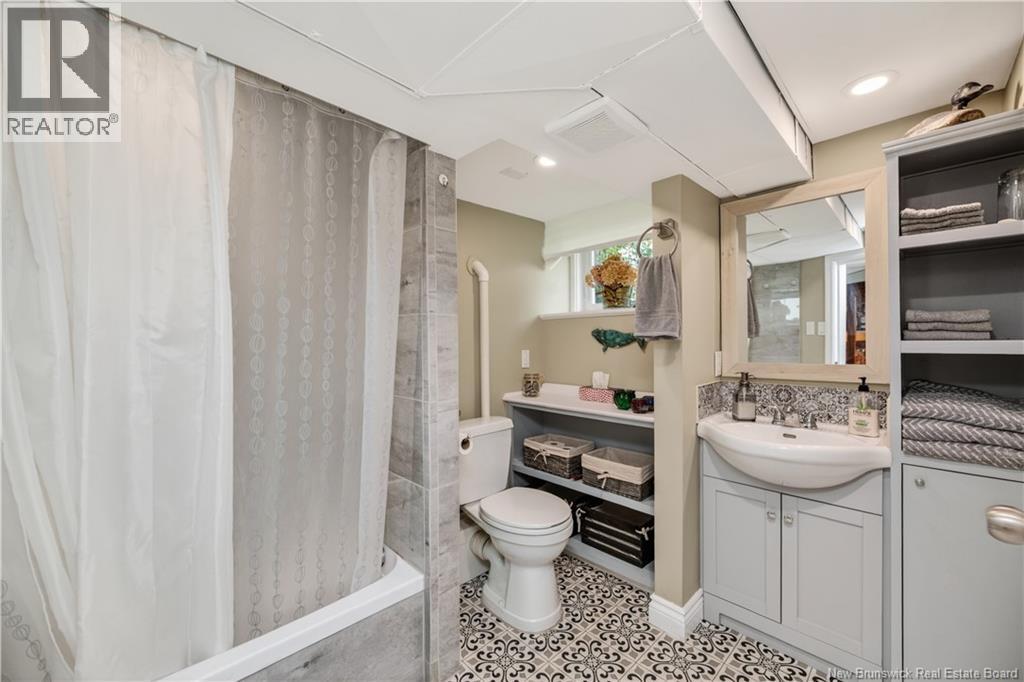537 Trafalgar Road Property Photo 44