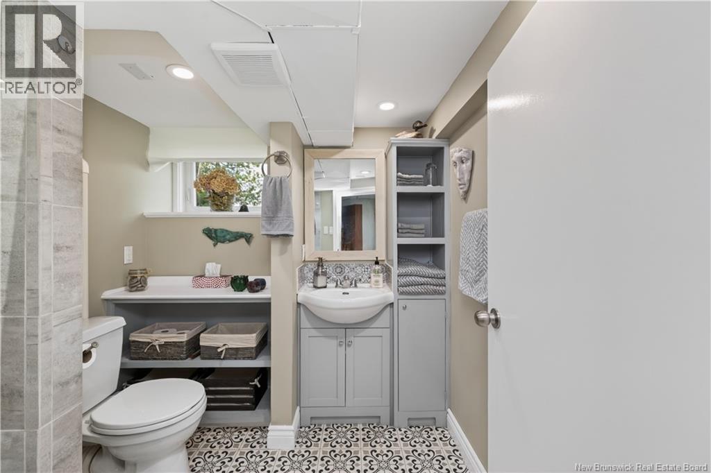 537 Trafalgar Road Property Photo 45