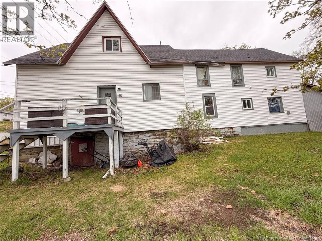 122 Renfrew Street Property Photo 2