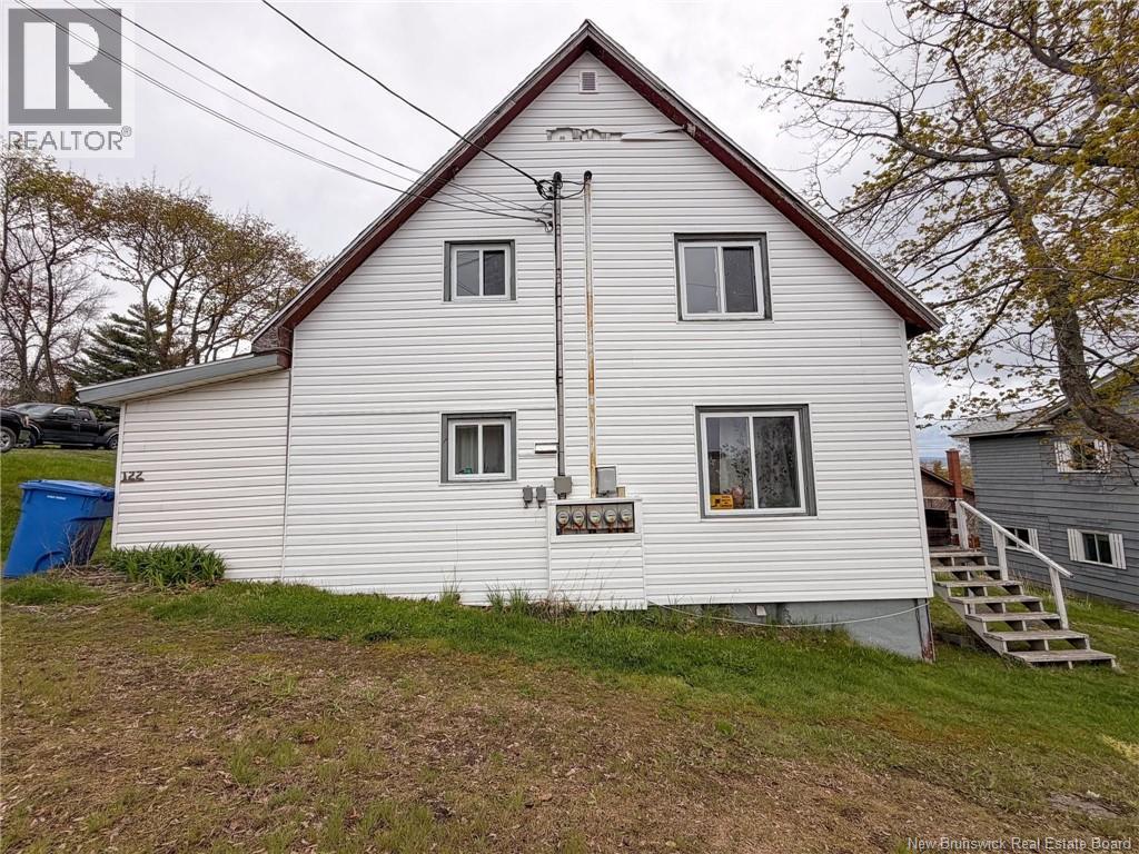 122 Renfrew Street Property Photo 3
