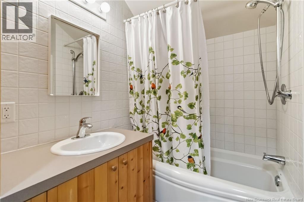 268 Jacques Property Photo 28