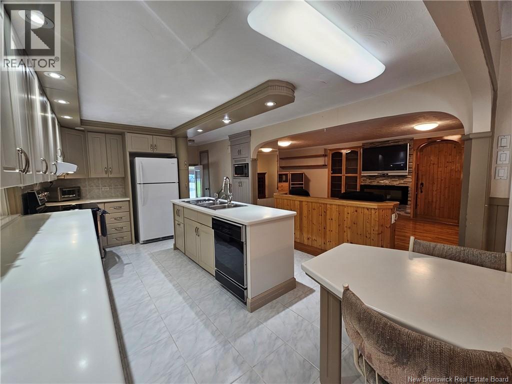 24 Rue Veteran Sud Property Photo 17