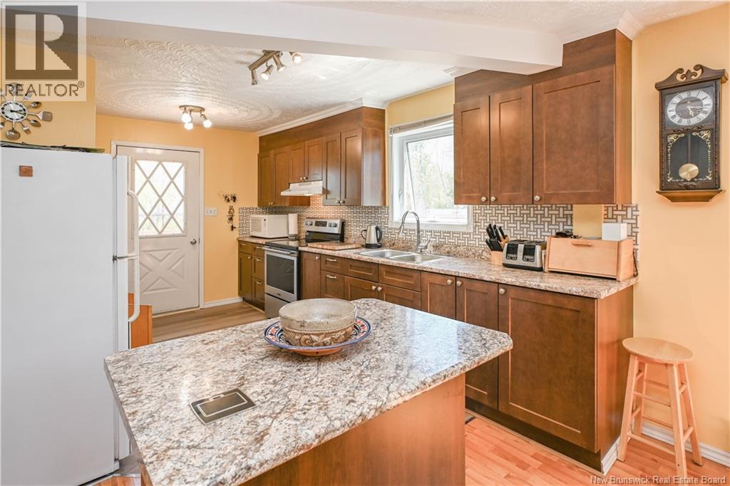 35 Mallet Street Property Photo 12