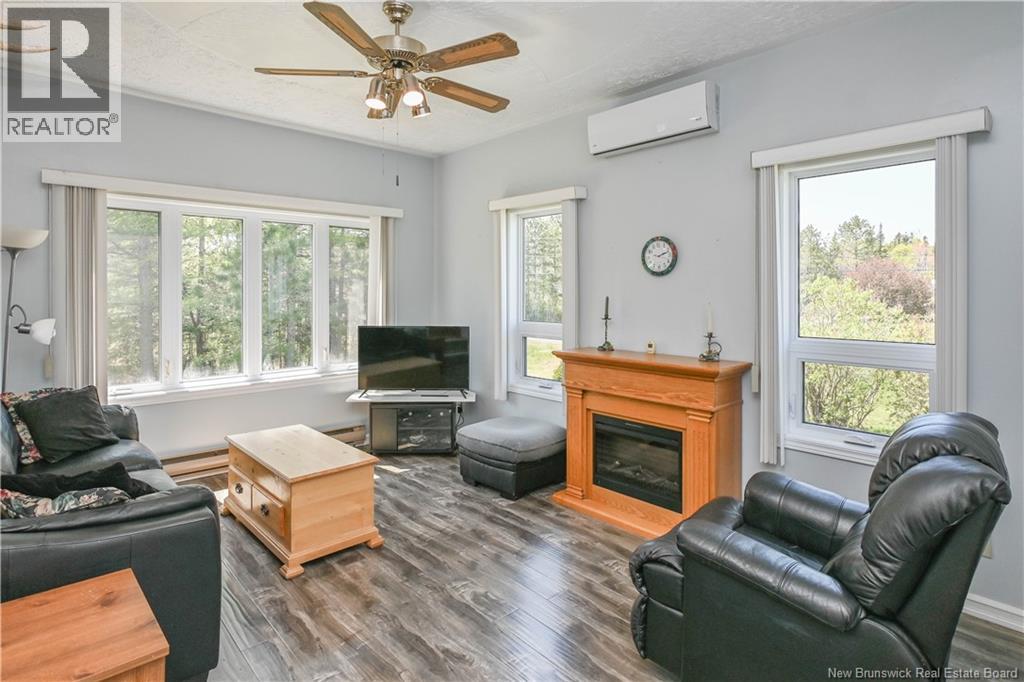 35 Mallet Street Property Photo 18