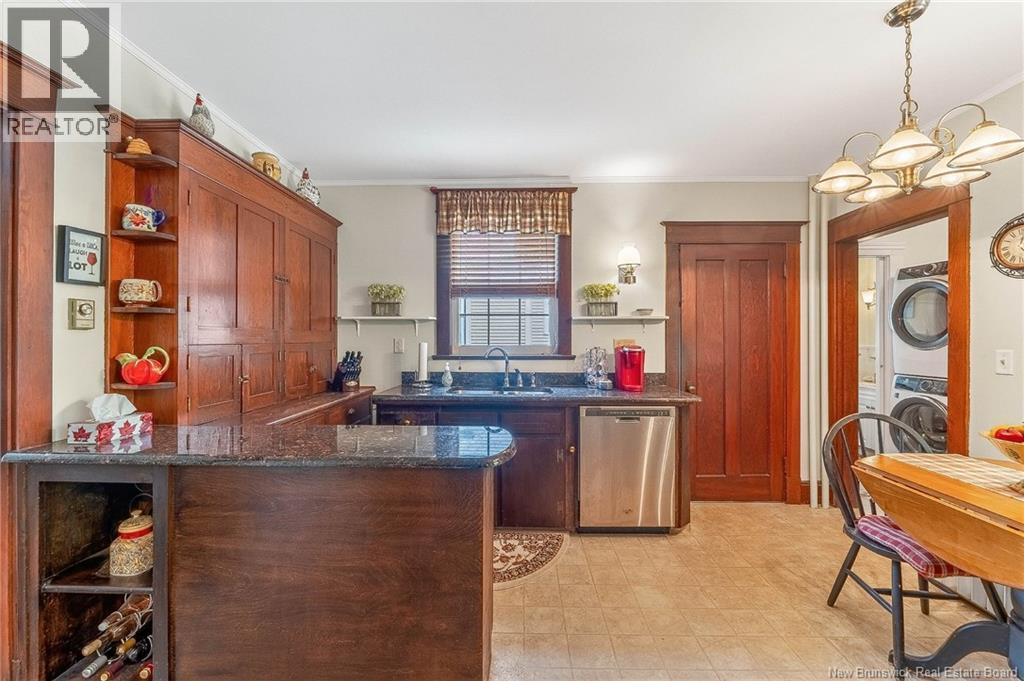 96 Union Street Property Photo 12