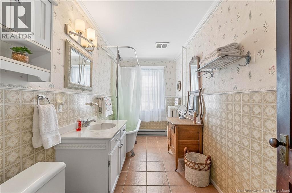 96 Union Street Property Photo 35