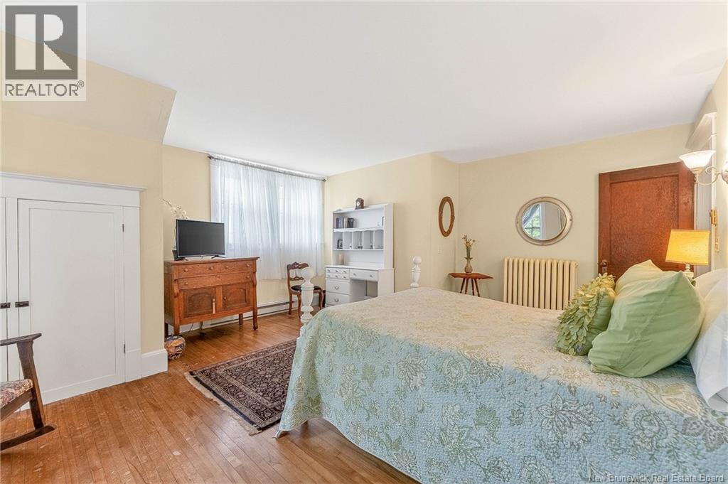 96 Union Street Property Photo 39
