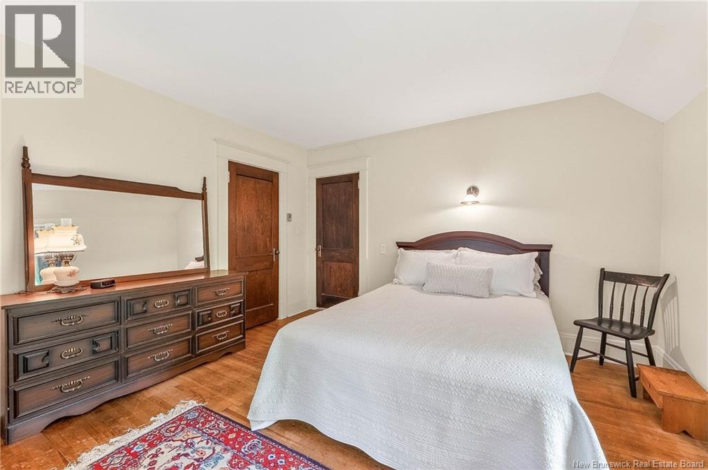 96 Union Street Property Photo 41