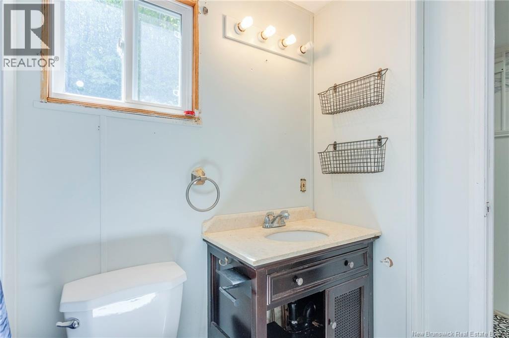 3276 Red Head Road Property Photo 26