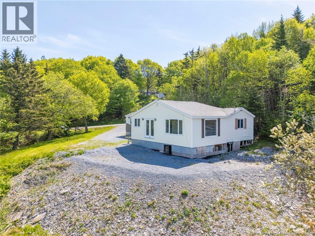 3276 Red Head Road Property Photo 36