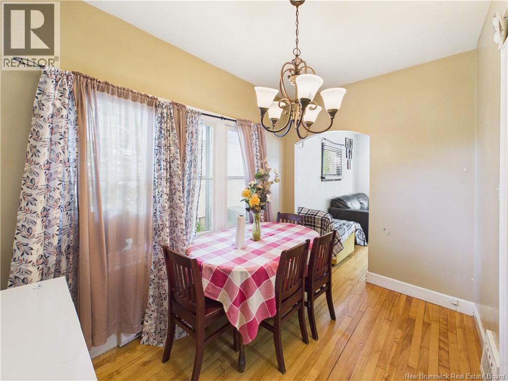 46 Donald Avenue Property Photo 6