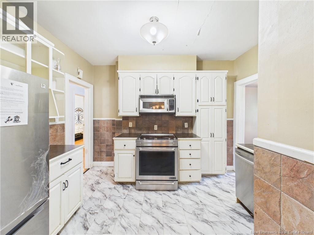 46 Donald Avenue Property Photo 8
