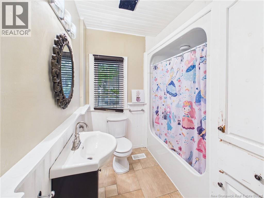 46 Donald Avenue Property Photo 13