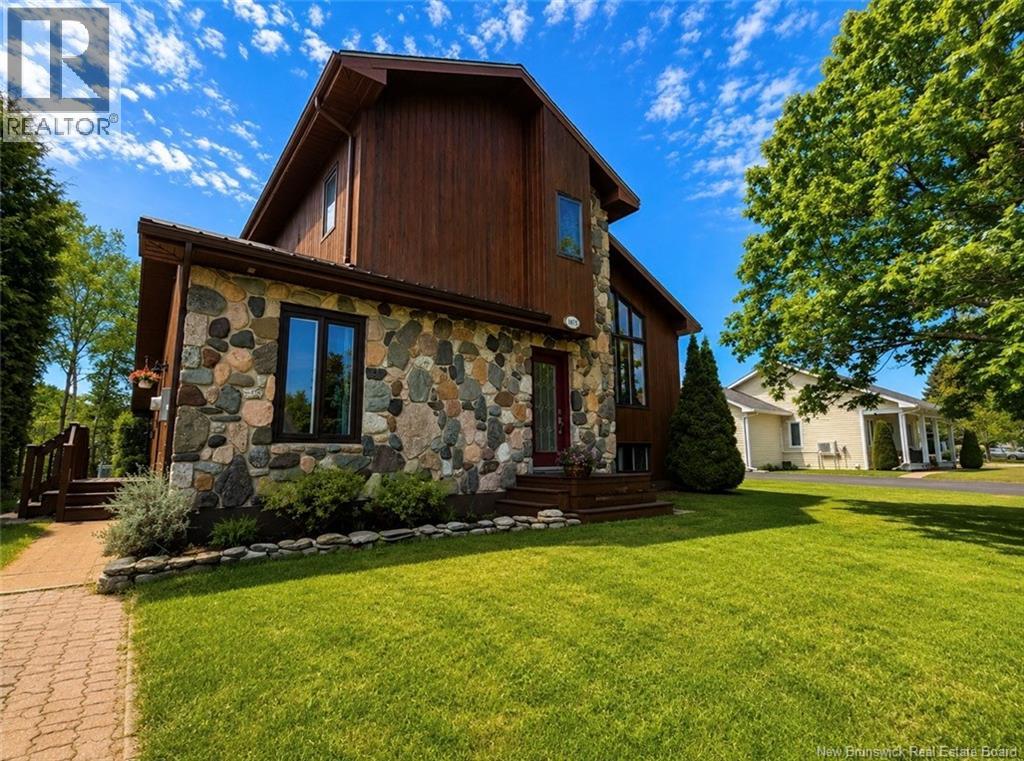 1075 Sycamore Property Photo 1