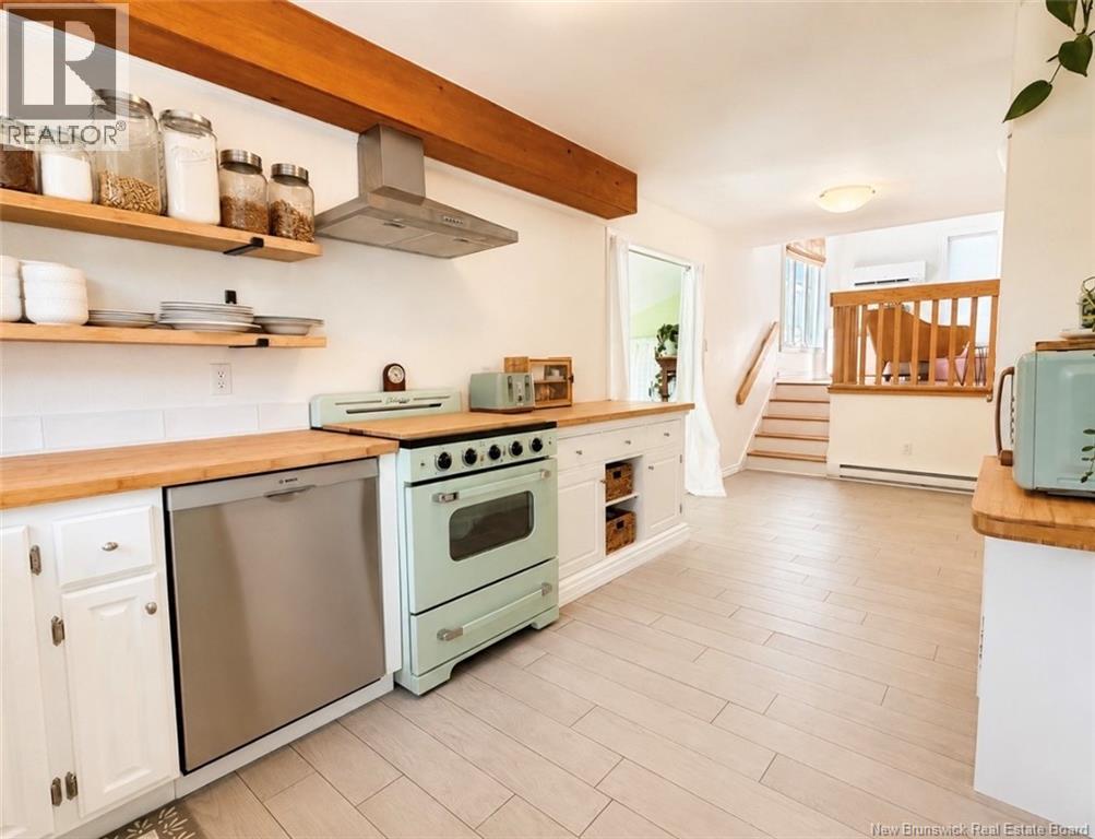 1075 Sycamore Property Photo 6