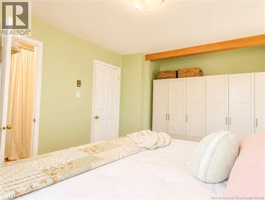 1075 Sycamore Property Photo 22