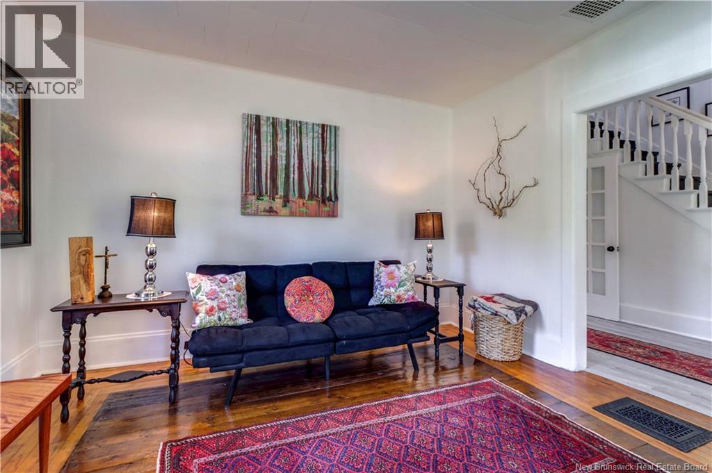 136 Lilloett Drive Property Photo 10
