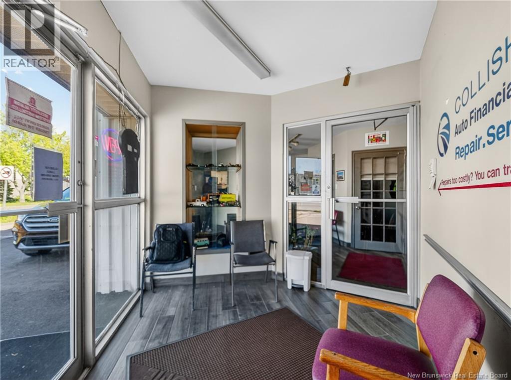 363 Collishaw Street Property Photo 15