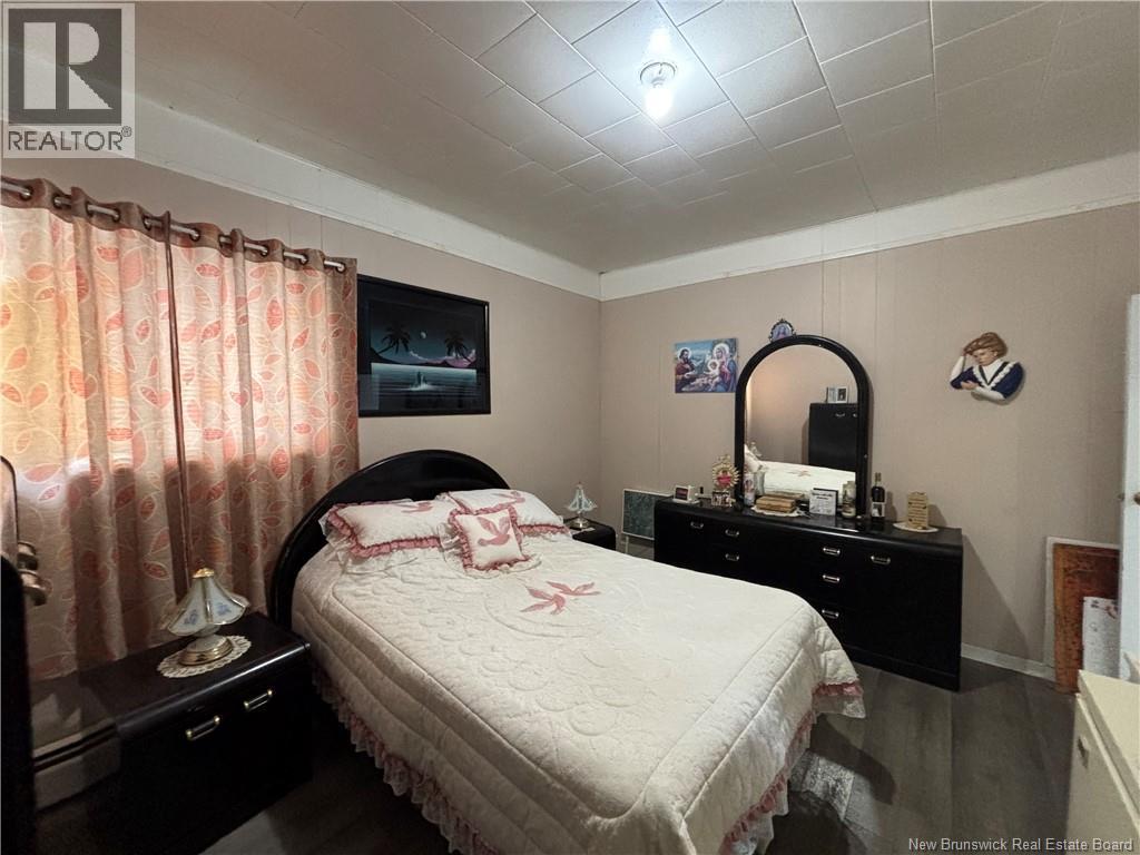 76 Notre Dame Property Photo 11