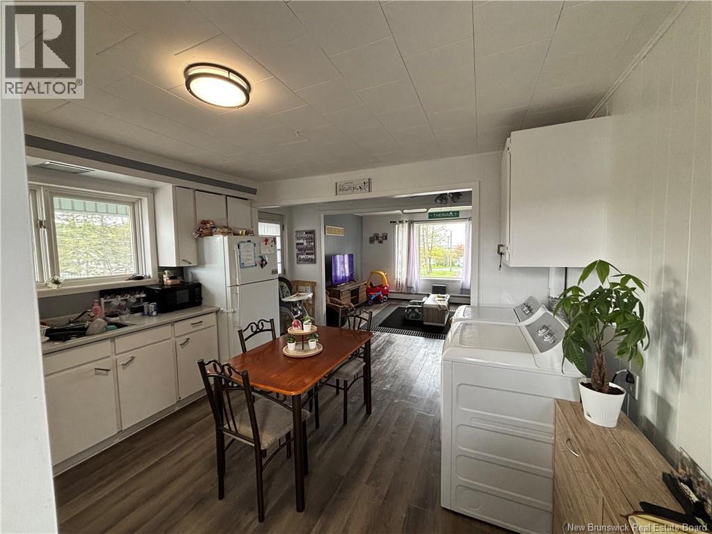 76 Notre Dame Property Photo 16