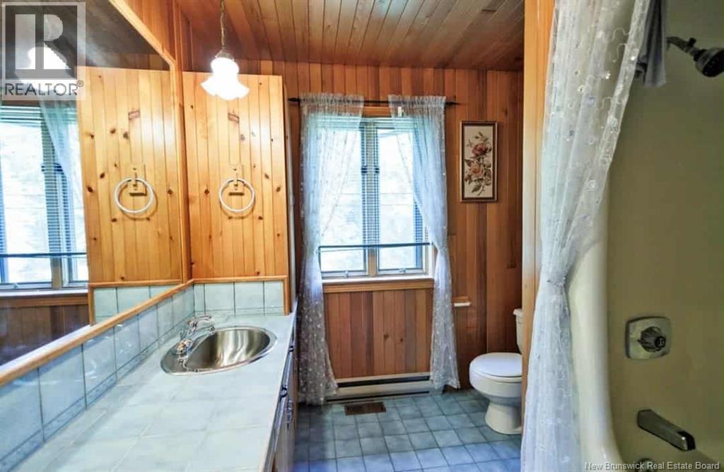 212 Saint-andre Road Property Photo 32