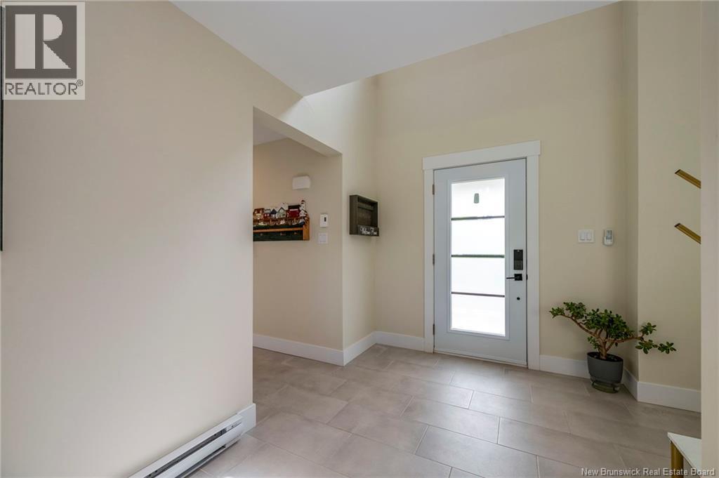 123 King's Bridge Boulevard Property Photo 5