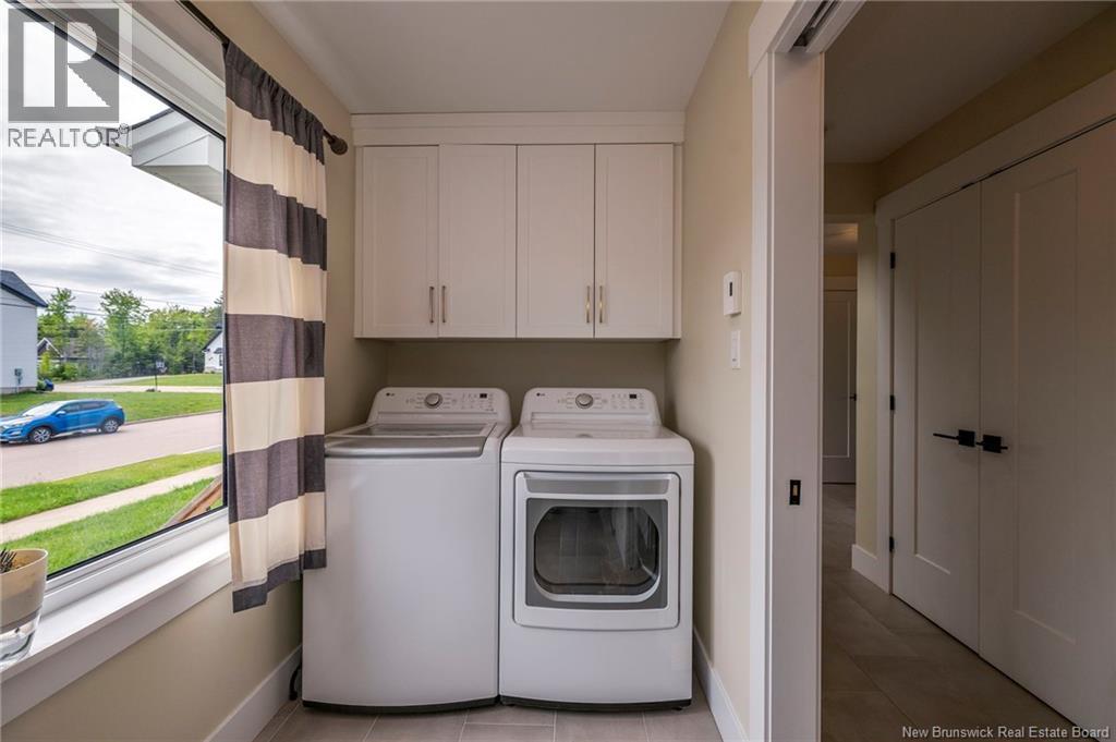 123 King's Bridge Boulevard Property Photo 6