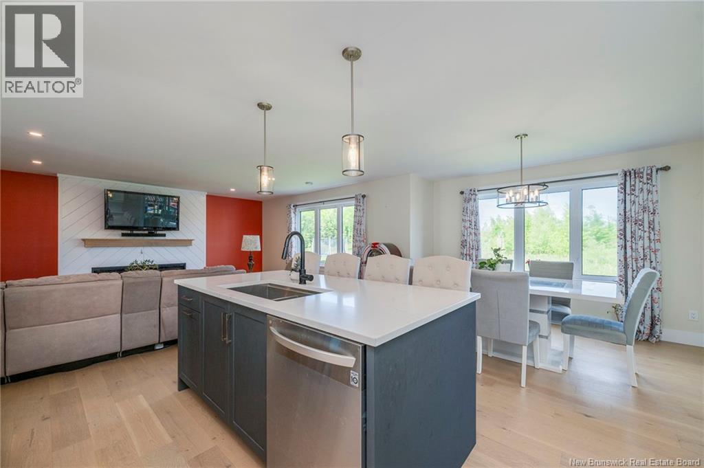 123 King's Bridge Boulevard Property Photo 19