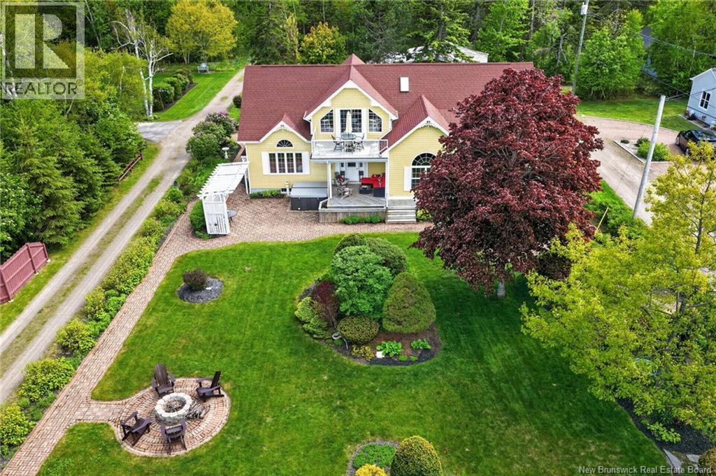 18 Jimarie Lane
