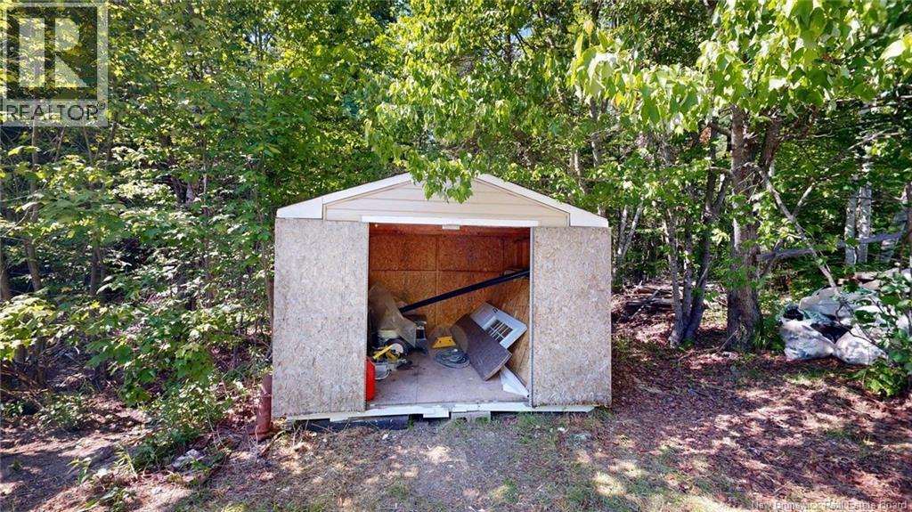 494 Broad Road Property Photo 25