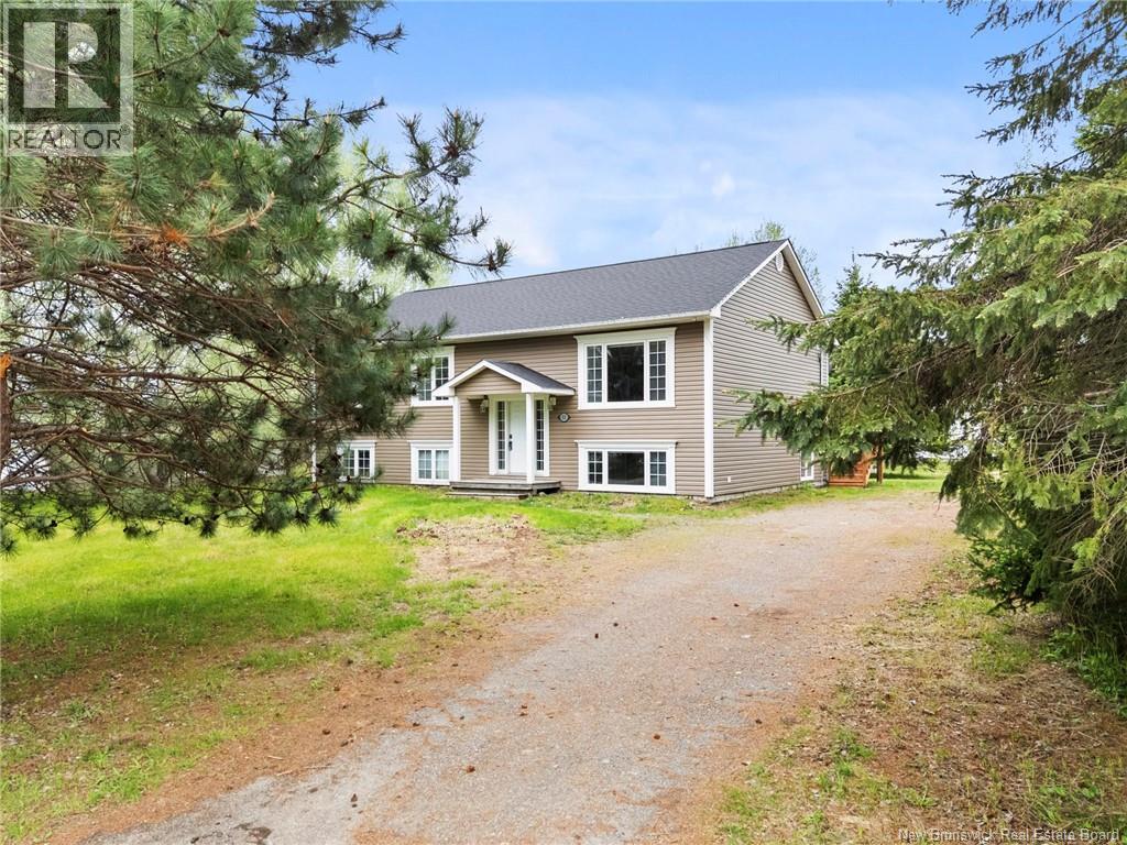 38 Foster Avenue Property Photo 2