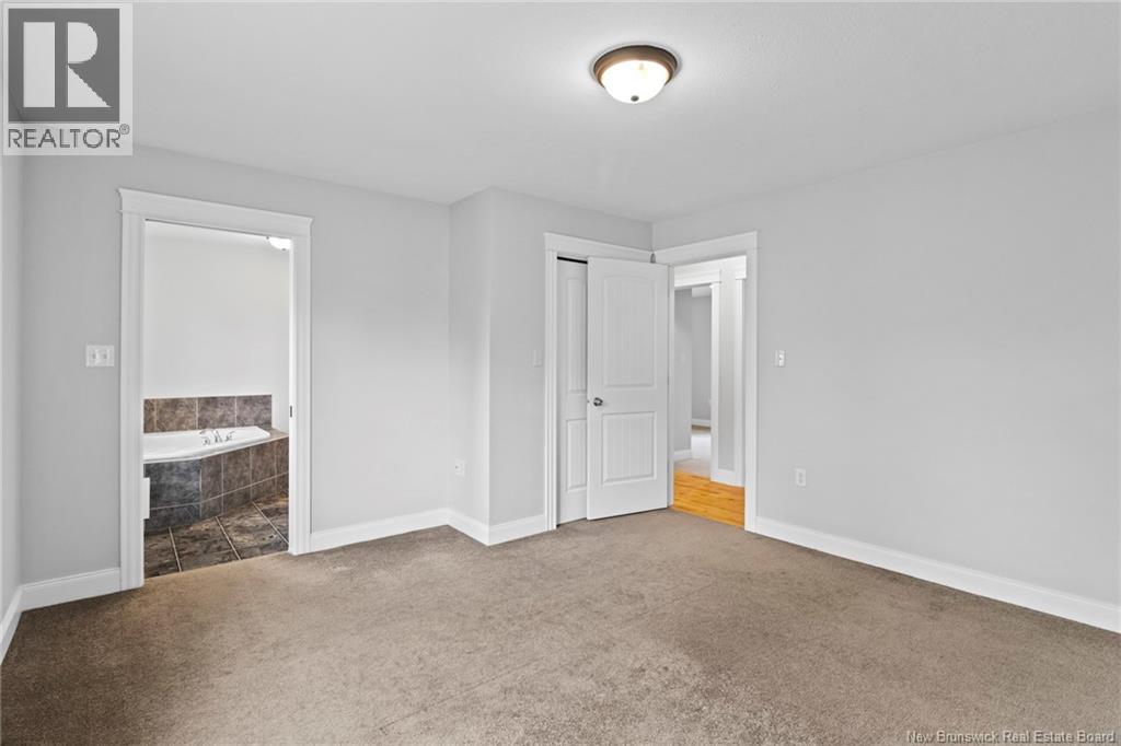 38 Foster Avenue Property Photo 16