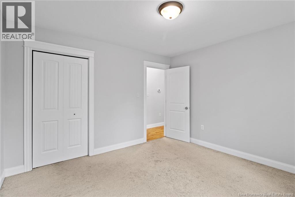 38 Foster Avenue Property Photo 19