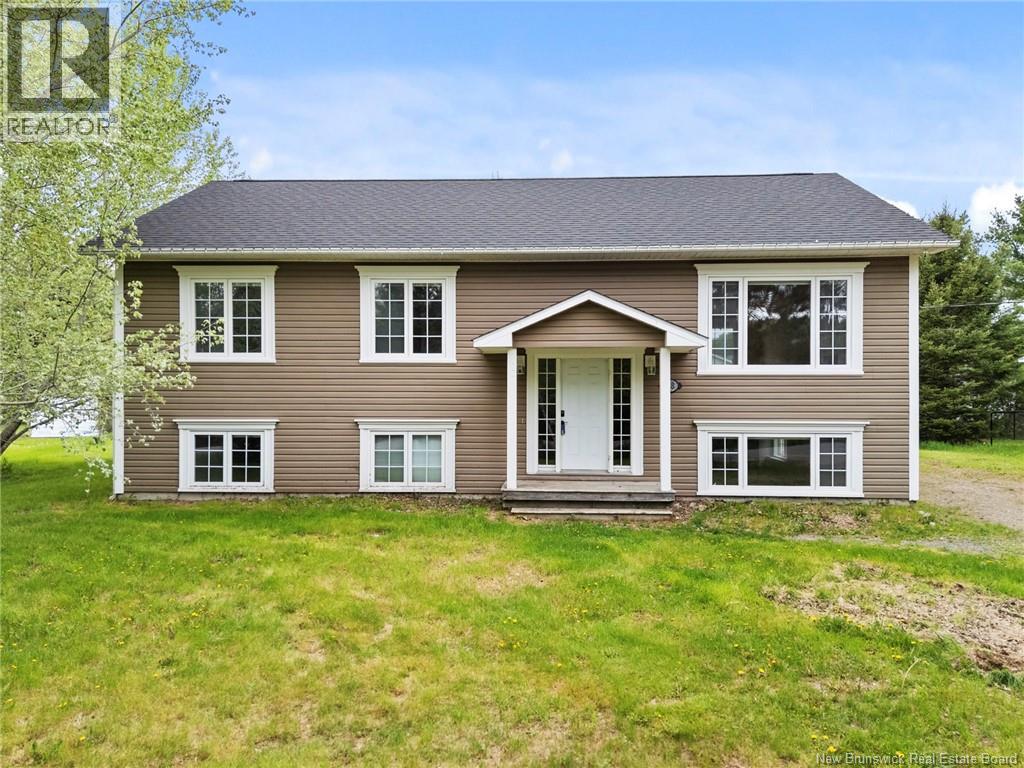 38 Foster Avenue Property Photo 27