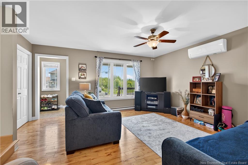 147 Bedard Street Property Photo 6