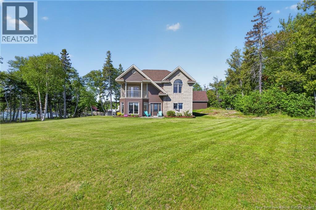 40 Island View Lane