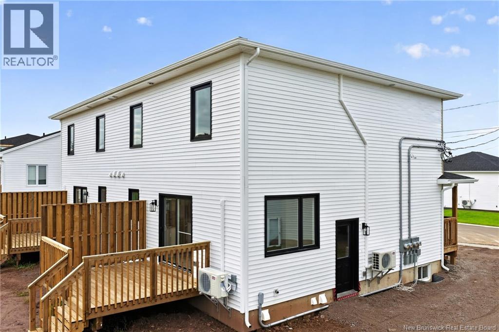 21 Alosier Crescent Property Photo 2