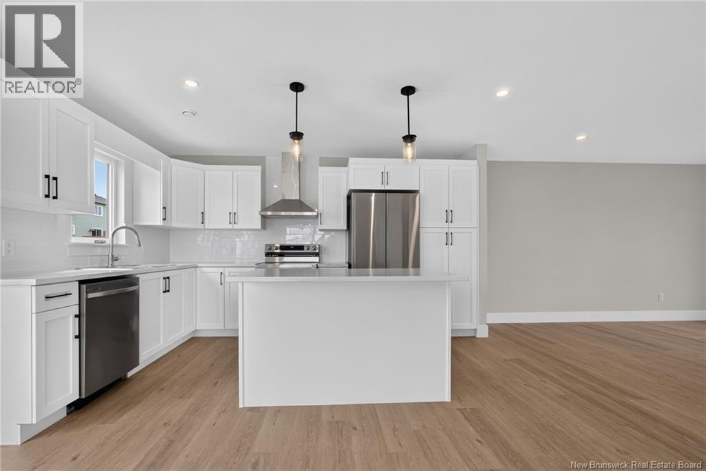 21 Alosier Crescent Property Photo 9
