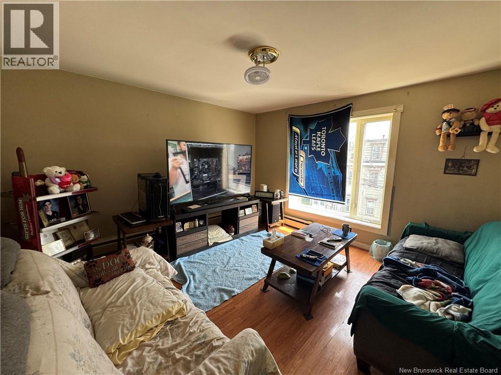 89 Adelaide Street Property Photo 13