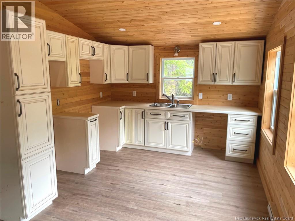 20 Teed Road Property Photo 6
