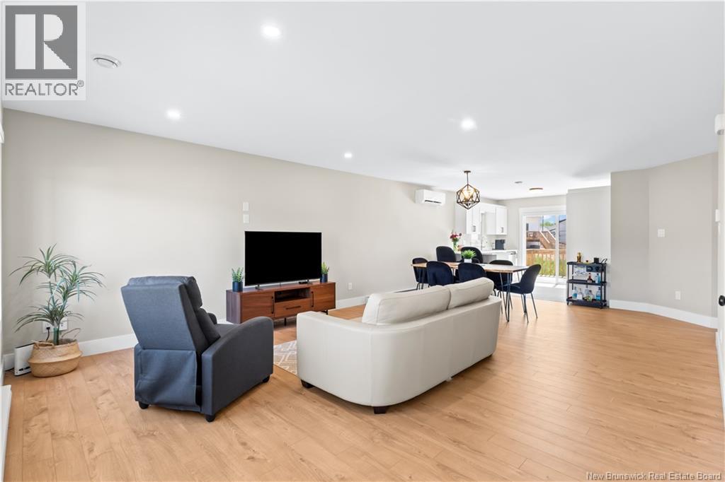 100 Macintosh Boulevard Property Photo 6