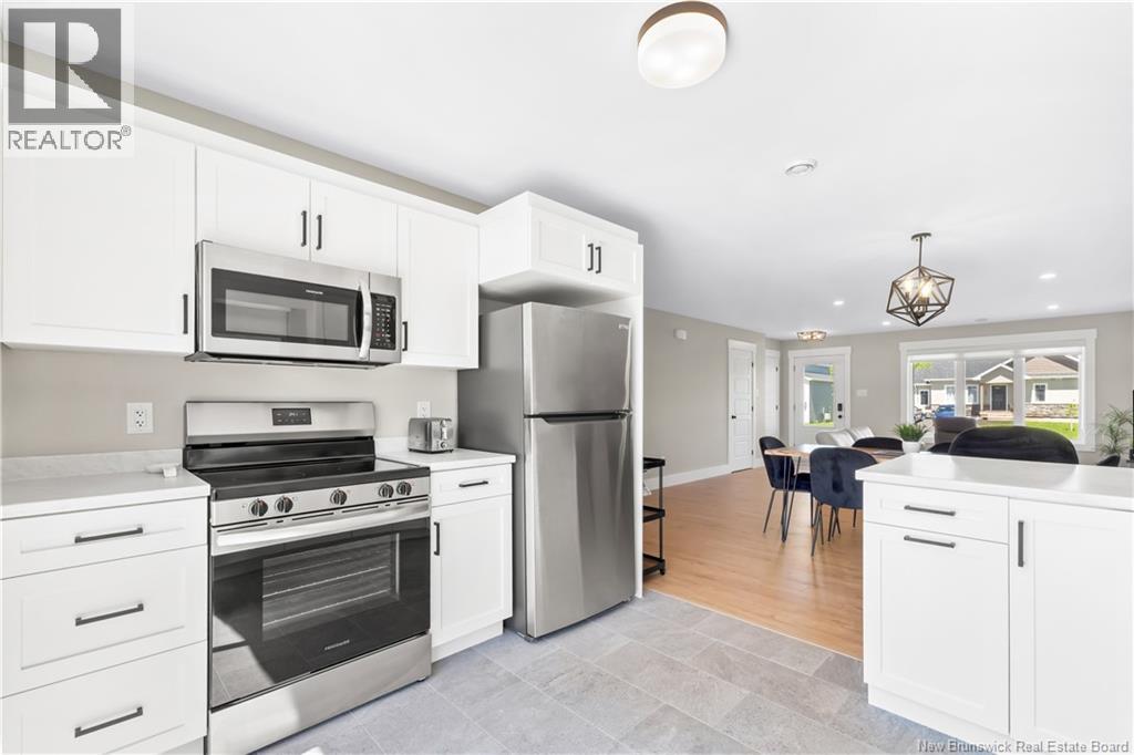 100 Macintosh Boulevard Property Photo 12