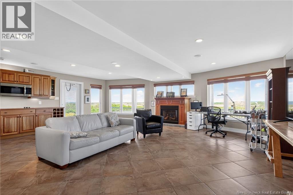128 Beau Rivage Drive Property Photo 10